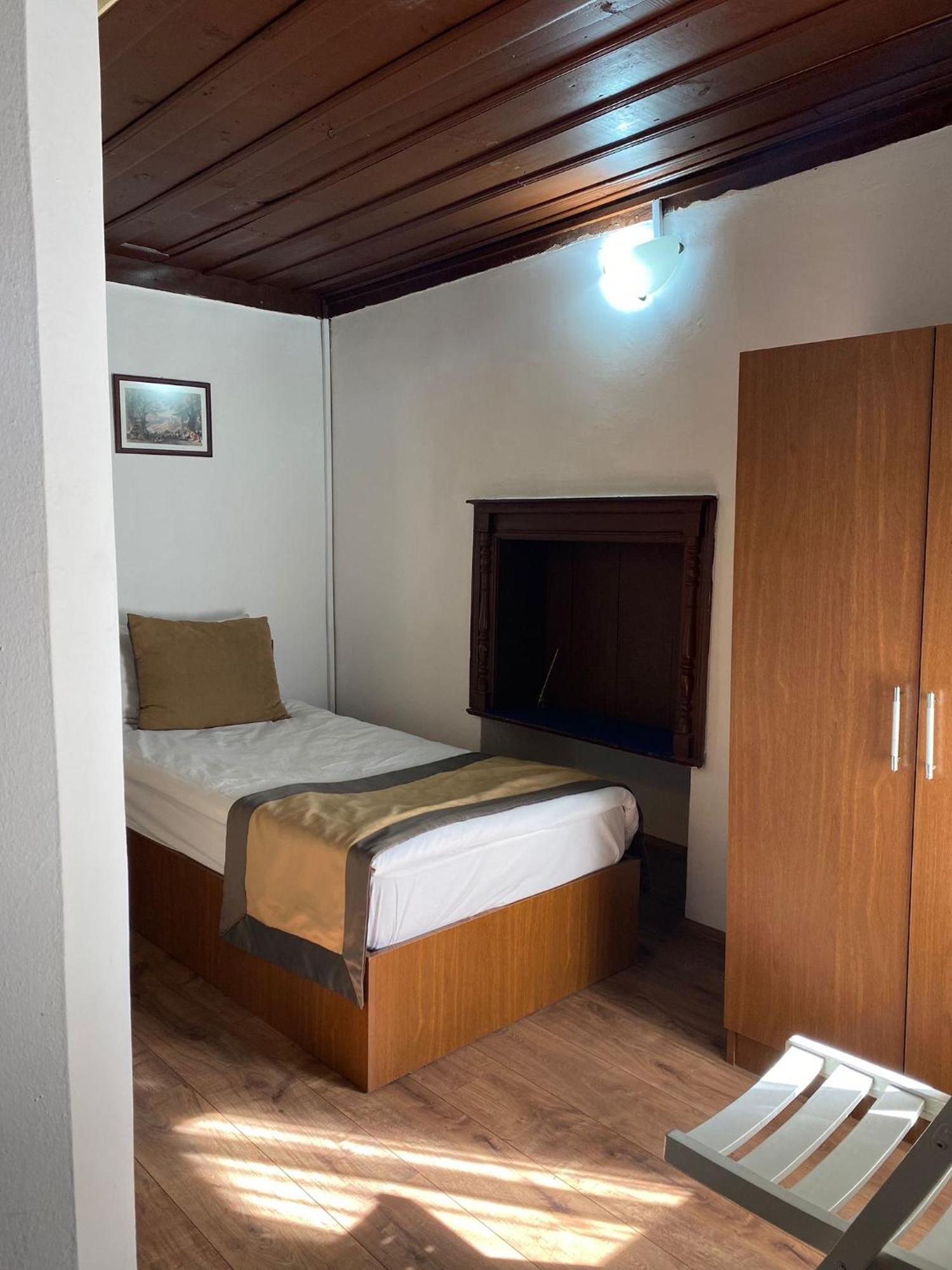 Konak Hotel Kaleici Antalya Exterior foto